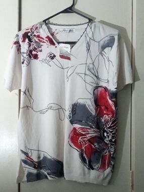 Jessica Ash Short Sleeve Viscose Blend Top with Grey and Red Tattoo Designs 1X